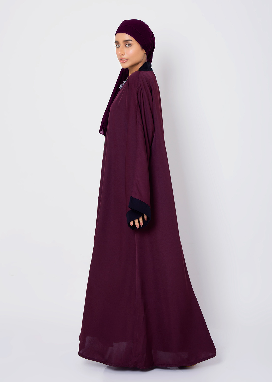 Pristine Plum Abaya