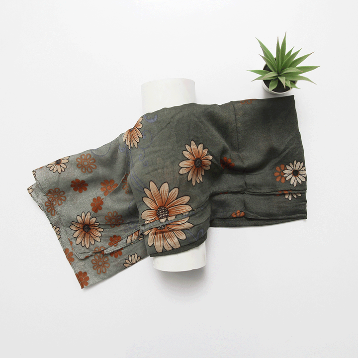 Uswa Linen Hijab
