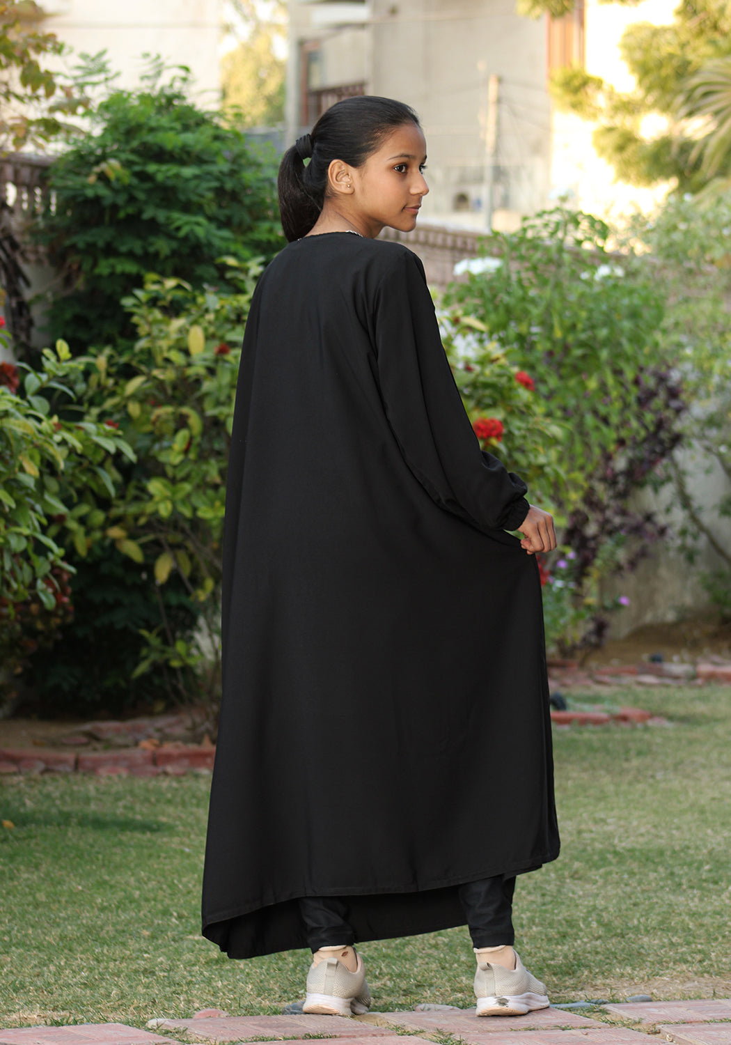 Kids Front Closed Black Abaya