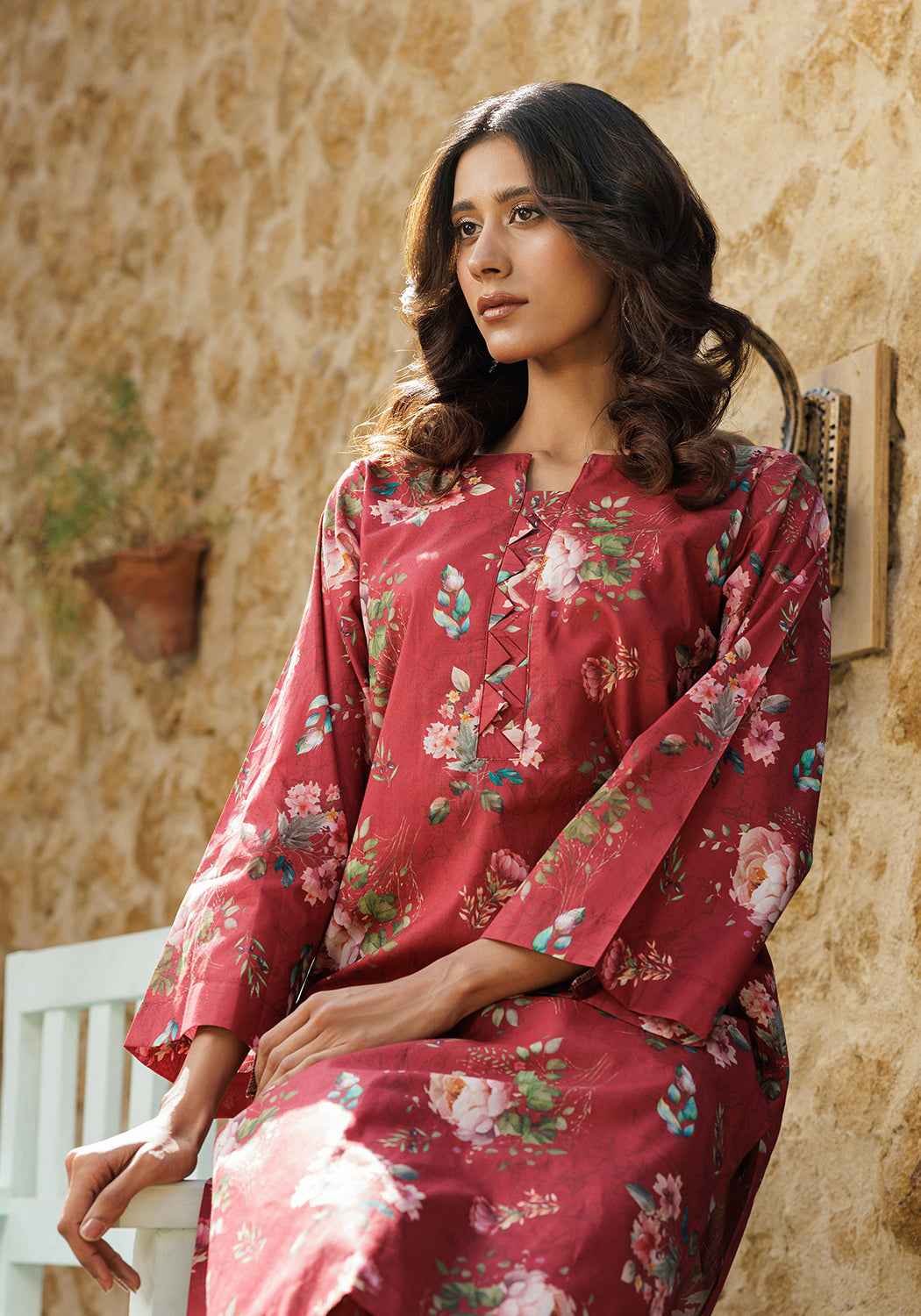 Garnet - 2 PC Stitched Lawn Suit - Zarasi.pk
