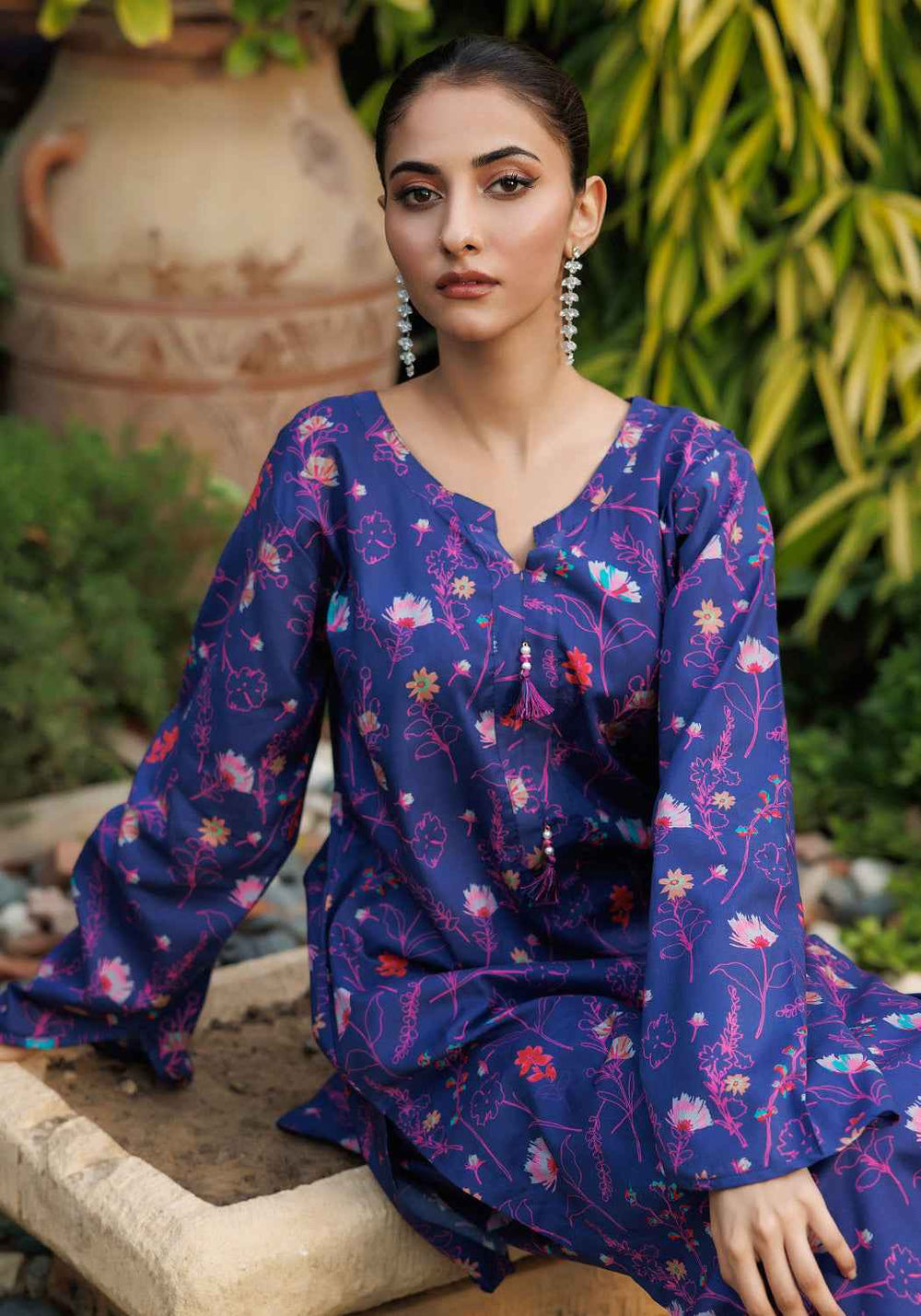 Eclipse Blossom -  2 PC Stitched Lawn Suit - Zarasi.pk