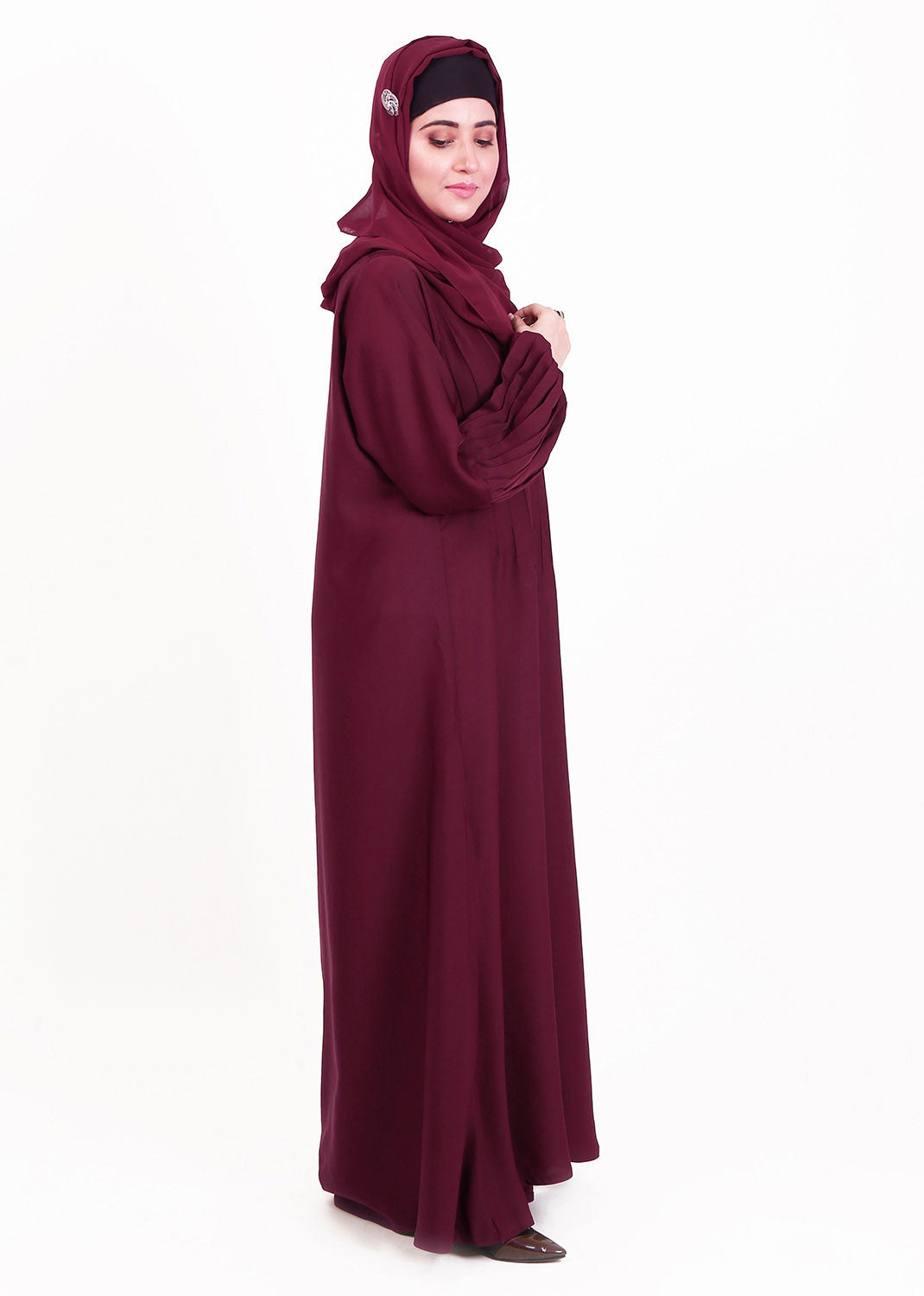 Arfaana'h Maroon Abaya