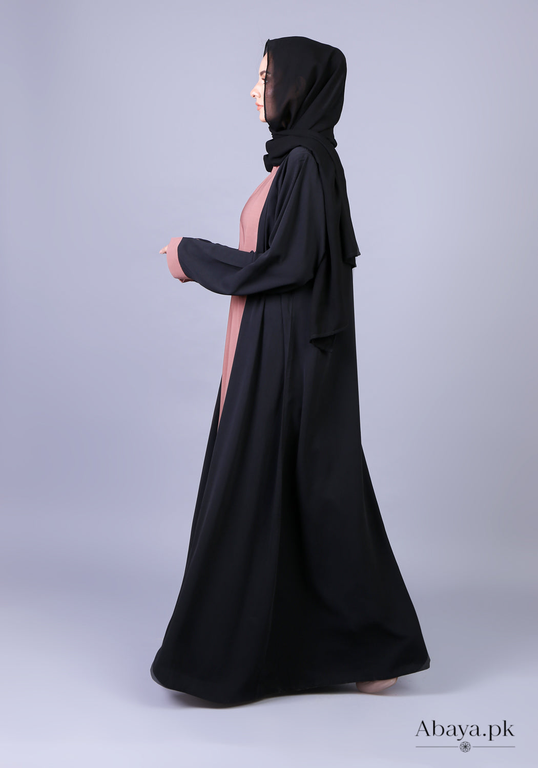 Shanayl Abaya