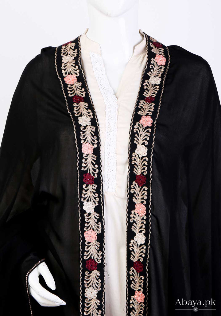 Cassia Black Chadar