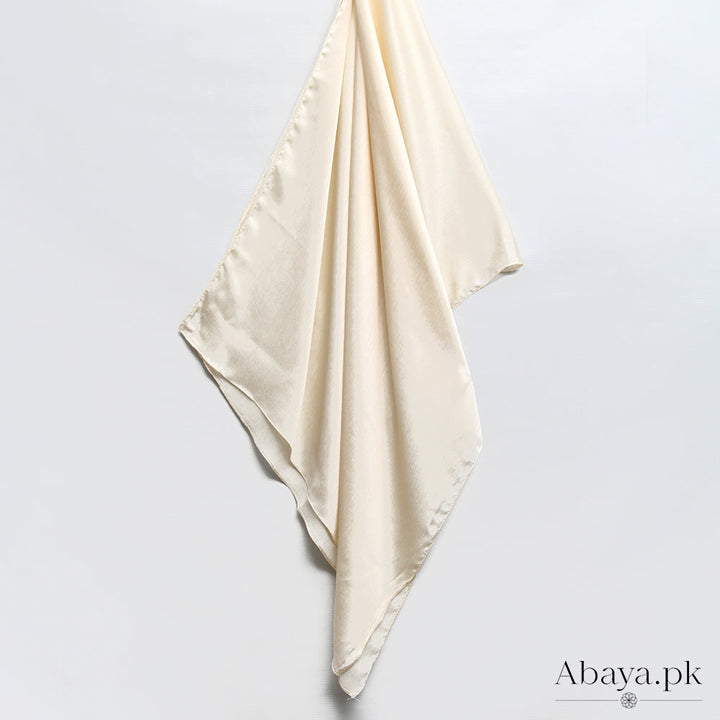 Valentia –Off White