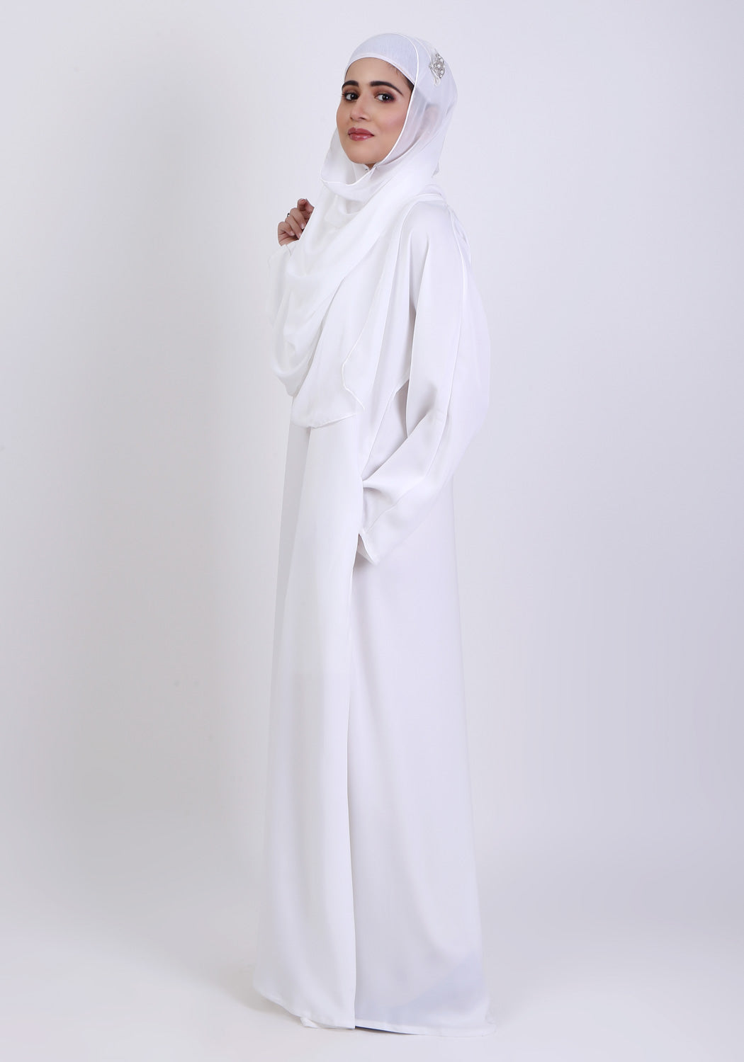 White Basic Front-Closed Abaya - Abaya.pk