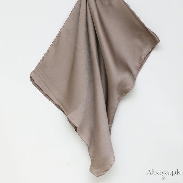 Valentia – Raw Umber