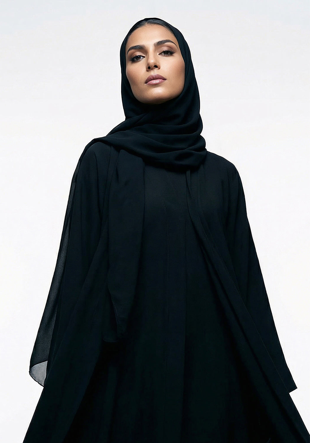BLACK CLASSIC FRONT-CLOSED ABAYA