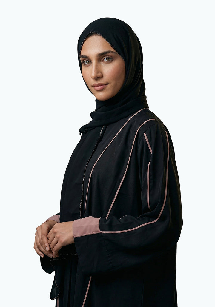 Nida Contrast Abaya | The Classic Edits